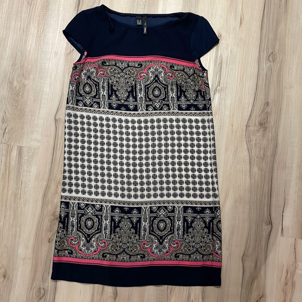 Straight dress by MNG